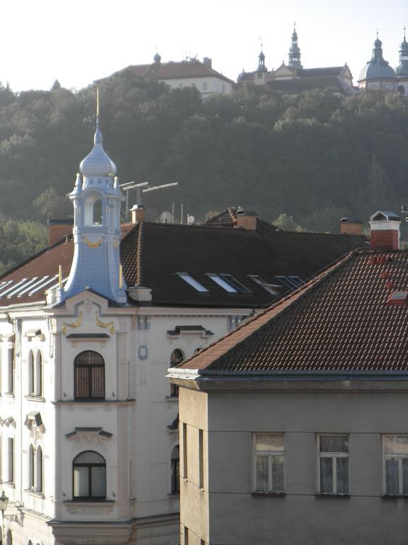 Time Cafe & Penzion Hotel Pribram Exterior photo